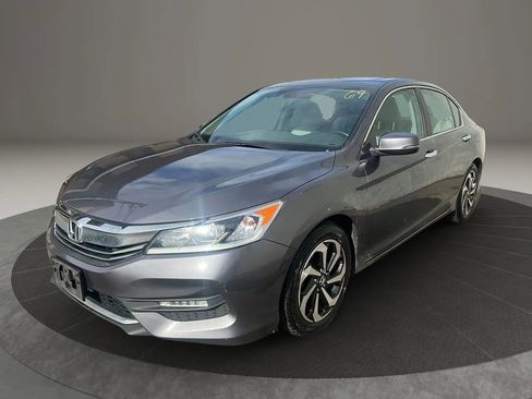 Used 2017 Honda Accord EX-L image 1
