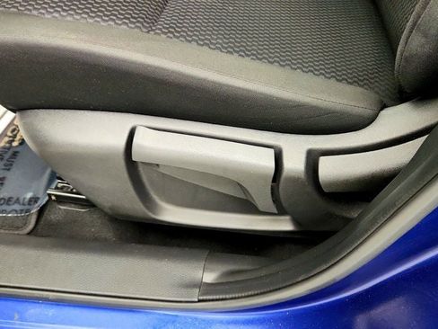 Used 2019 Nissan Rogue Sport S FWD image 11