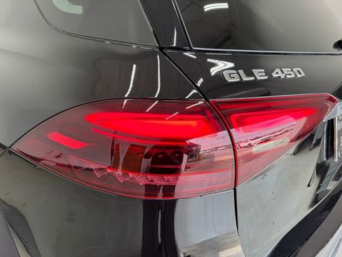 Used 2024 Mercedes-Benz GLE 450 4MATIC image 33