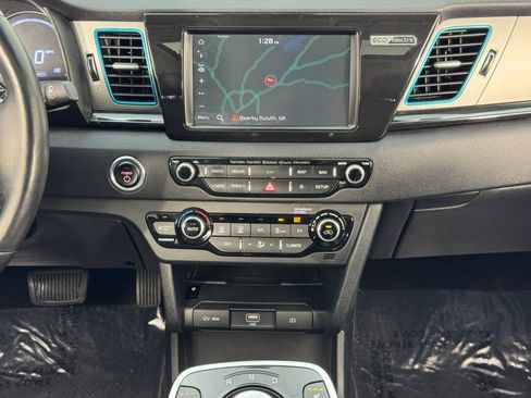 Used 2019 Kia Niro EX Premium image 23