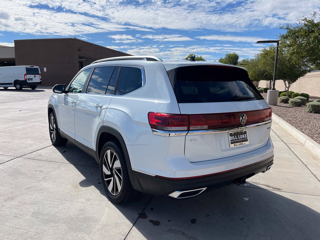 Used 2025 Volkswagen Atlas SEL AWD/4WD image 9