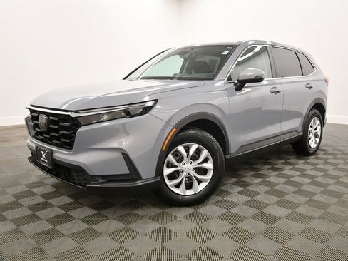 Certified 2025 Honda CR-V LX image 2
