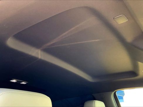 Used 2021 GMC Sierra 1500 SLT image 14