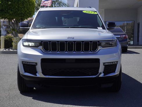 Used 2024 Jeep Grand Cherokee L Limited w/ Luxury Tech Group II AWD/4WD image 9