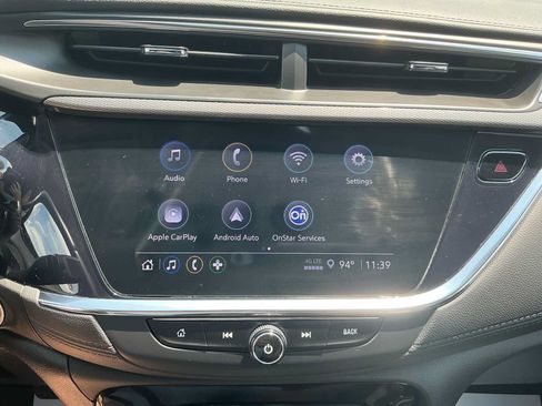Used 2022 Buick Encore GX Preferred w/ Cold Weather Comfort Package FWD image 9