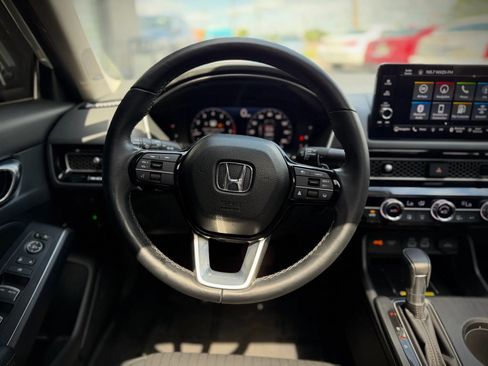 Used 2024 Honda Civic Touring image 12