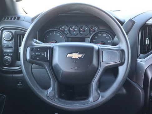 Used 2019 Chevrolet Silverado 1500 Custom w/ Custom Value Package image 19