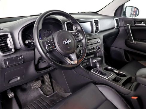 Used 2017 Kia Sportage EX image 22