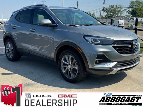 Used 2023 Buick Encore GX Essence w/ Advanced Technology Package AWD/4WD image 1