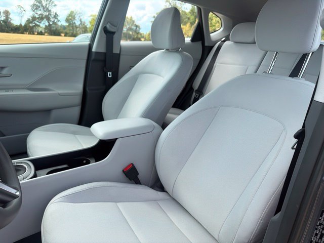 Used 2026 Hyundai Kona SE FWD image 18