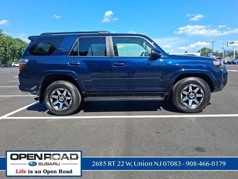 Used 2023 Toyota 4Runner TRD Off-Road Premium w/ Off Road Premium Plus Package AWD/4WD image 2