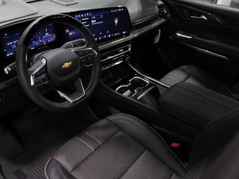 Used 2026 Chevrolet Traverse High Country w/ LPO, Floor Liner Package AWD/4WD image 46