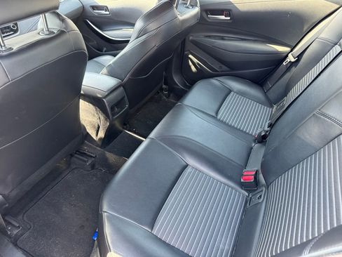 Used 2022 Toyota Corolla XSE FWD image 8