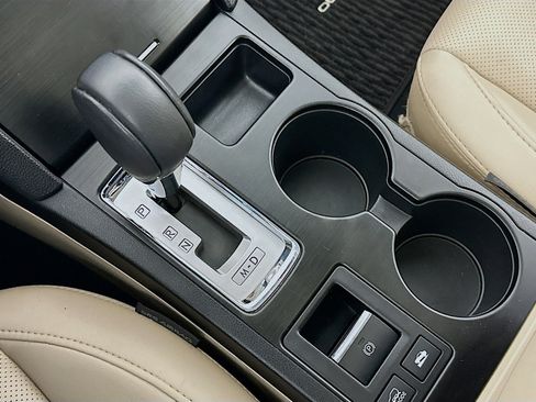 Used 2017 Subaru Outback 2.5i Limited image 25