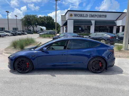 Used 2025 Tesla Model 3 Performance AWD/4WD image 2