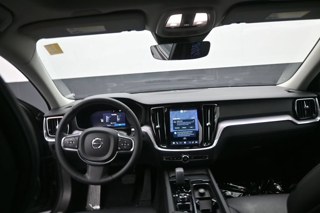 Certified 2024 Volvo S60 B5 Core FWD image 15