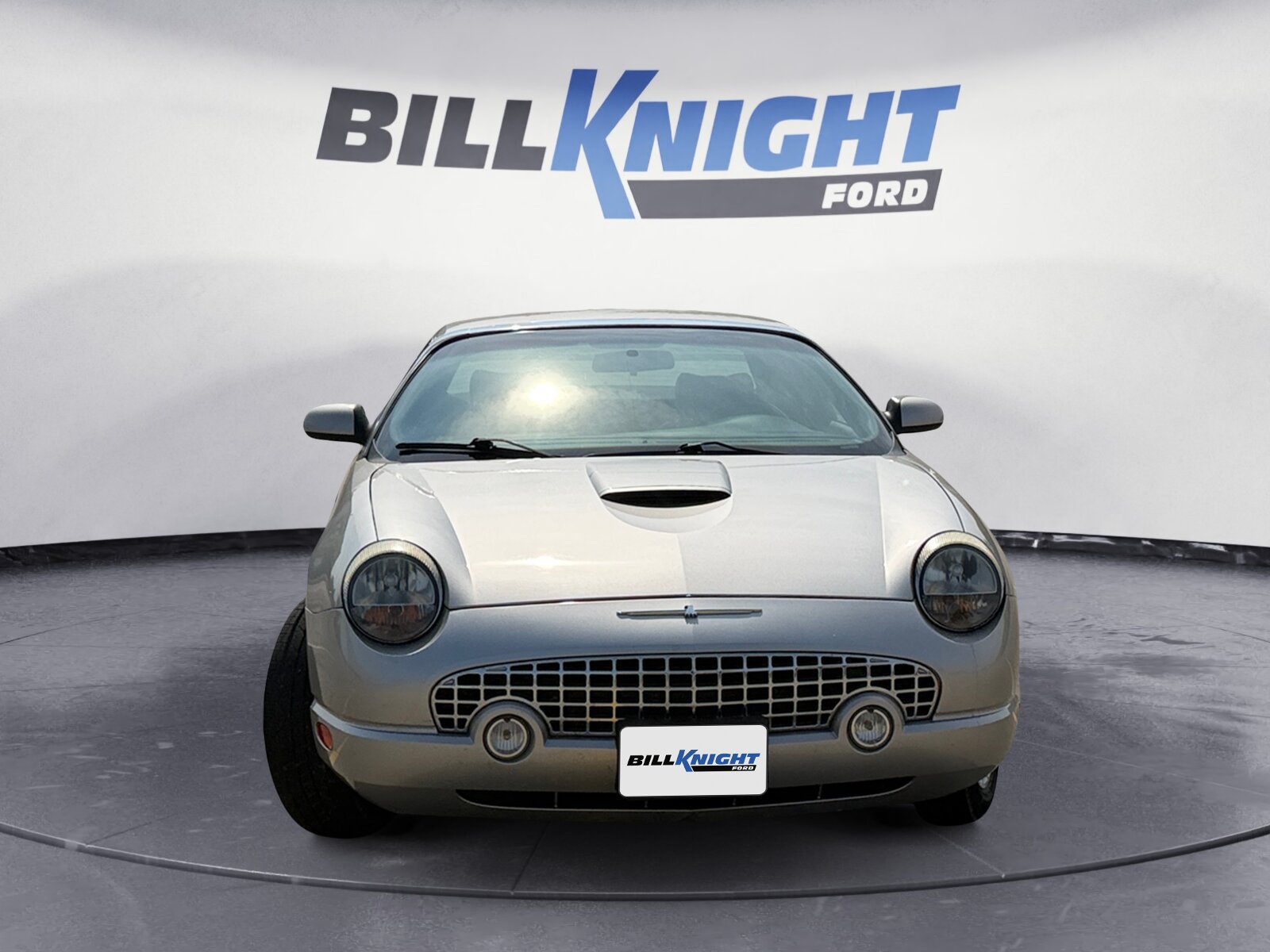 Used 2004 Ford Thunderbird RWD image 8