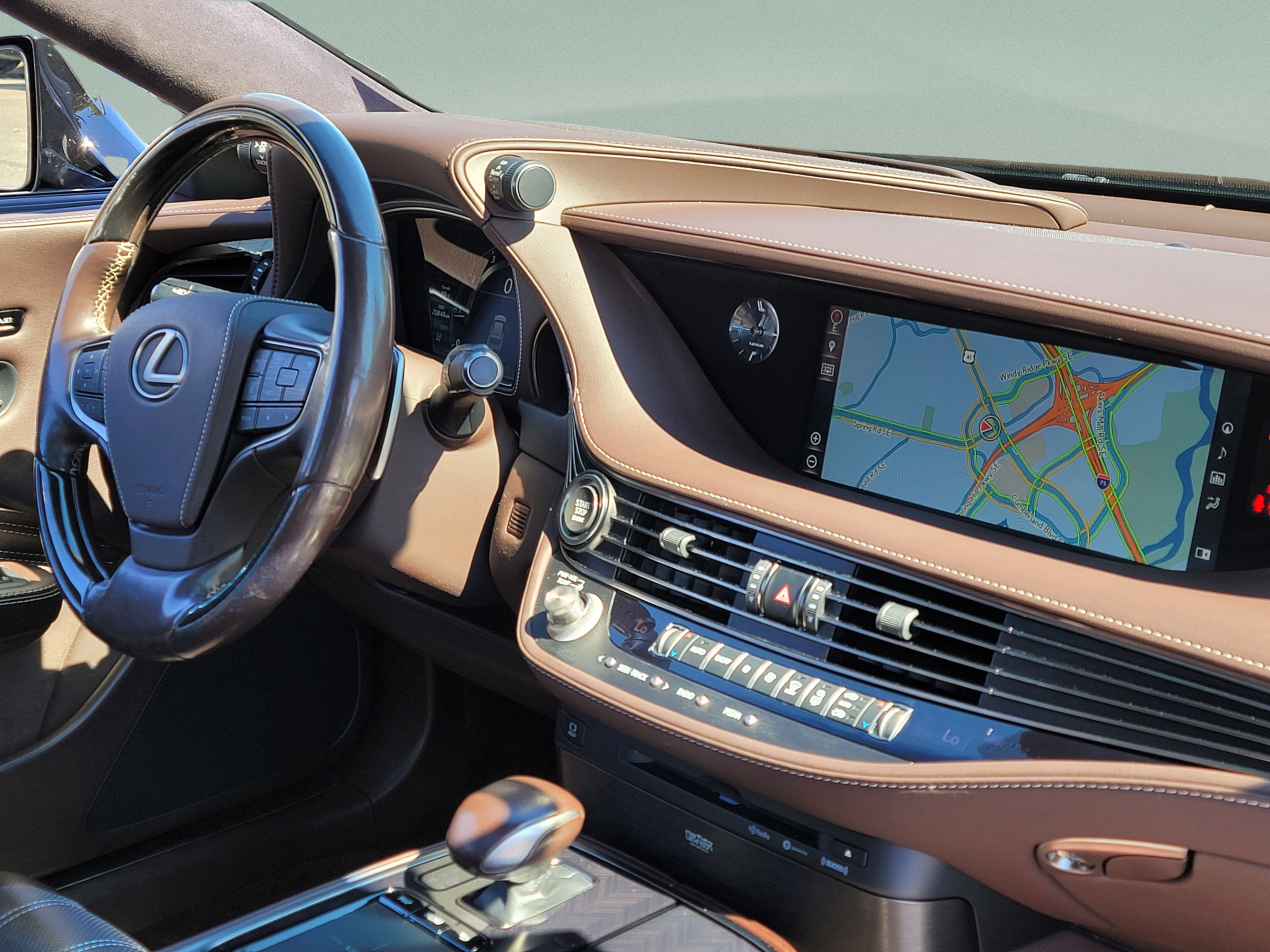 Used 2018 Lexus LS 500 w/ Luxury Package RWD image 30