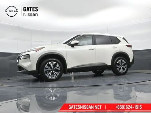 Used 2023 Nissan Rogue SV w/ SV Premium B Package image 37