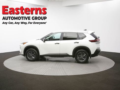 Used 2023 Nissan Rogue S image 60