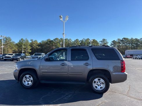 Used 2011 Chevrolet Tahoe LT w/ Luxury Package image 6