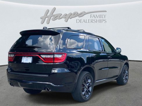 Used 2025 Dodge Durango GT w/ Blacktop Package AWD/4WD image 3