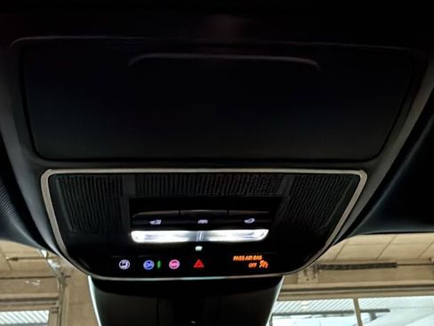 New 2026 GMC Acadia Denali w/ Super Cruise Package image 39