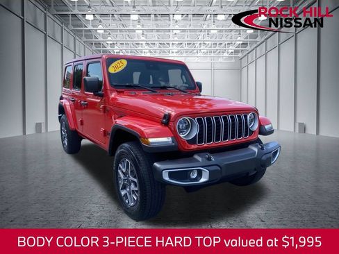 Used 2025 Jeep Wrangler Unlimited Sahara AWD/4WD image 1