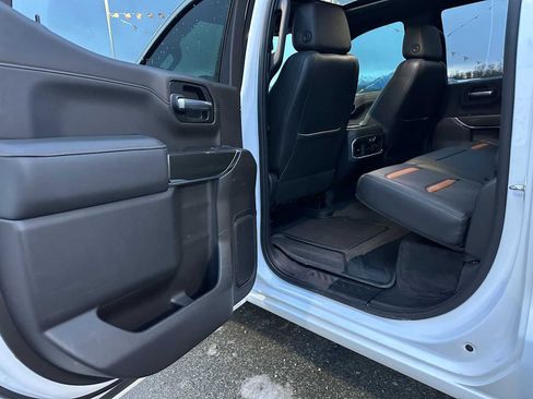 Used 2021 GMC Sierra 1500 AT4 w/ AT4 Preferred Package image 16