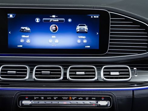 New 2025 Mercedes-Benz GLE 580 4MATIC image 16