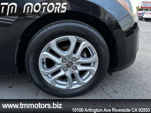 Used 2016 Scion iA image 10