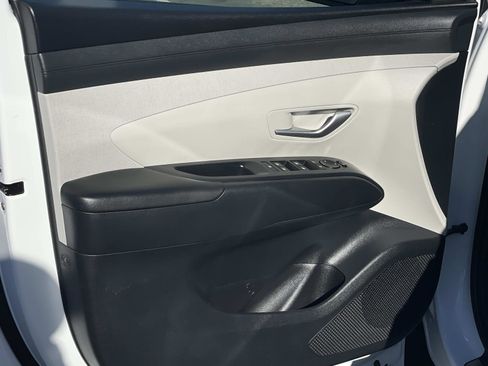 Certified 2025 Hyundai Tucson SEL image 22