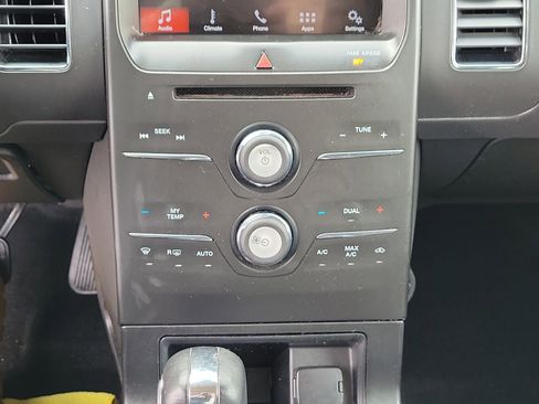 Used 2019 Ford Flex SEL image 30