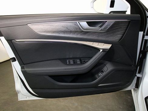 Used 2024 Audi A6 Premium Plus image 26