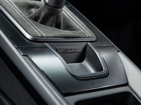 Certified 2022 Porsche 911 GT3 RWD image 31