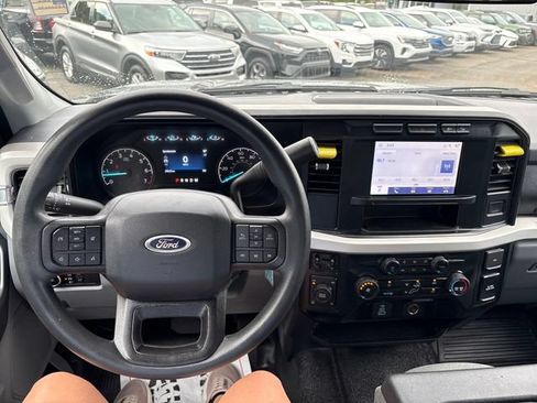 Used 2024 Ford F250 XLT w/ FX4 Off-Road Package AWD/4WD image 10