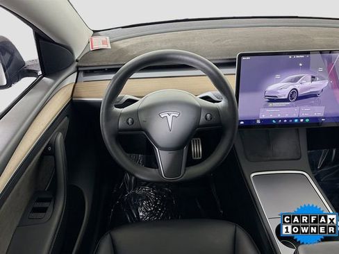 Used 2023 Tesla Model Y Performance image 21