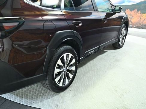 Used 2024 Subaru Outback Limited image 9