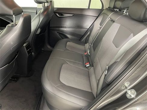 Used 2023 Kia Niro Wind w/ Wind Preserve Package image 11