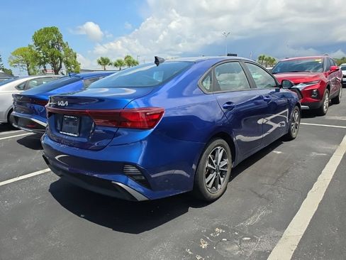 Certified 2023 Kia Forte LXS w/ LXS Technology Package FWD image 15