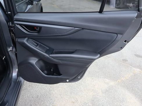 Used 2021 Subaru Crosstrek 2.0i AWD/4WD image 36