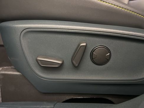 New 2025 Ford Maverick Lobo AWD/4WD image 21