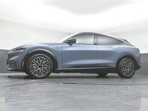 Certified 2024 Ford Mustang Mach-E Premium image 39