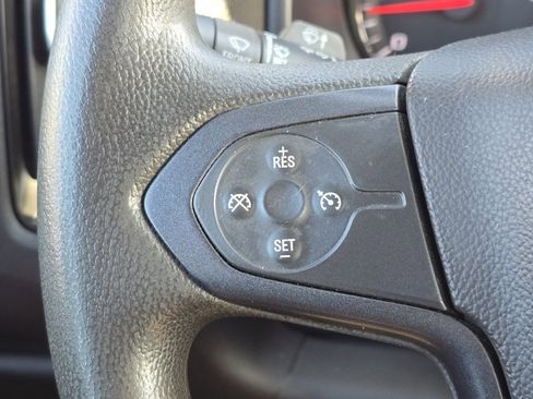 Used 2015 Chevrolet Silverado 1500 W/T image 21