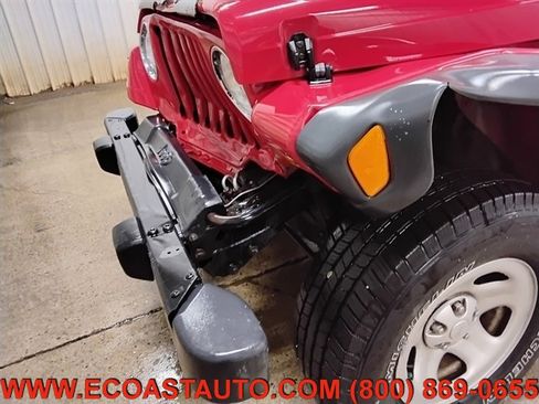 Used 2002 Jeep Wrangler X image 17
