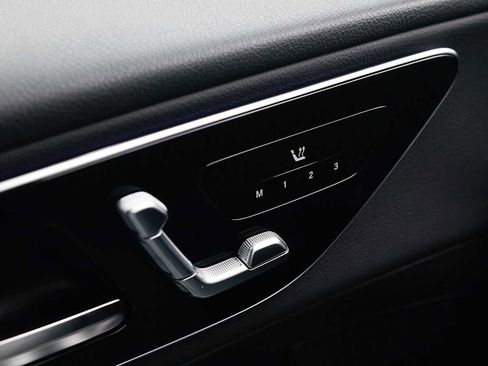 New 2026 Mercedes-Benz GLC 300 GLC 300 image 27