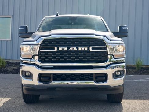 Used 2023 RAM 2500 Big Horn w/ Level 1 Equipment Group AWD/4WD image 3