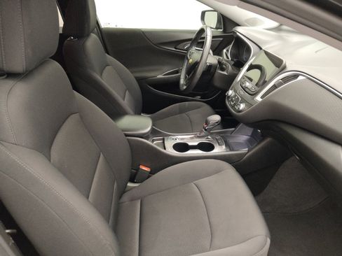 Used 2022 Chevrolet Malibu RS FWD image 21