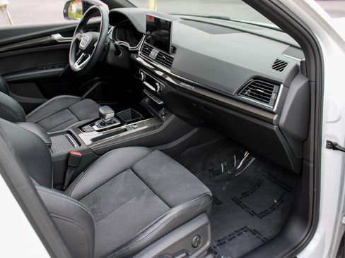 Used 2021 Audi SQ5 Premium Plus w/ Premium Plus Package image 20