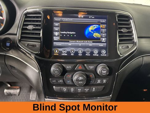 Used 2022 Jeep Grand Cherokee Limited image 16